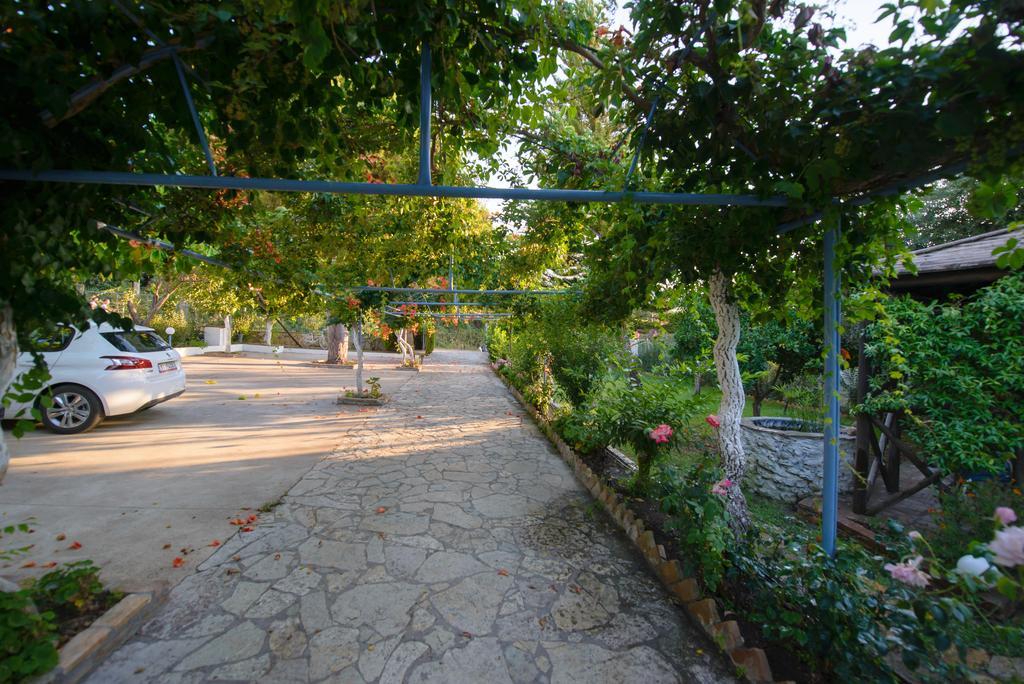 סקאפידיה Dimitra Apartment Hotel מראה חיצוני תמונה